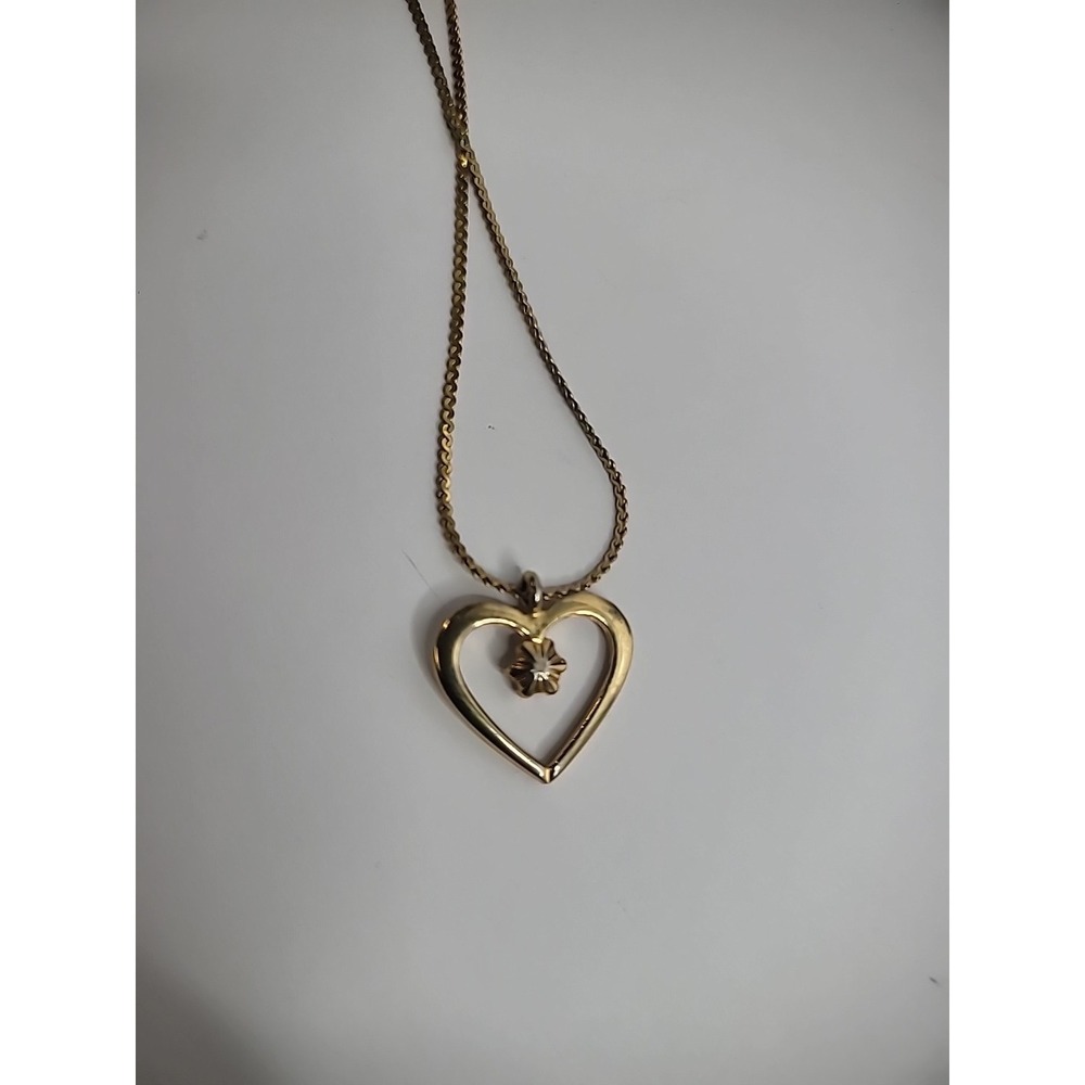 Vintage Gold Tone Heart Crystal Middle Gold Tone Chain Necklace Jewelry Costume - Picture 11 of 11